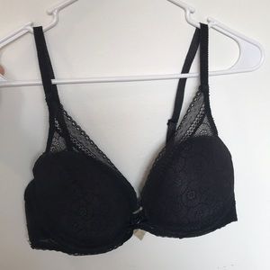 Chantelle black lace bra